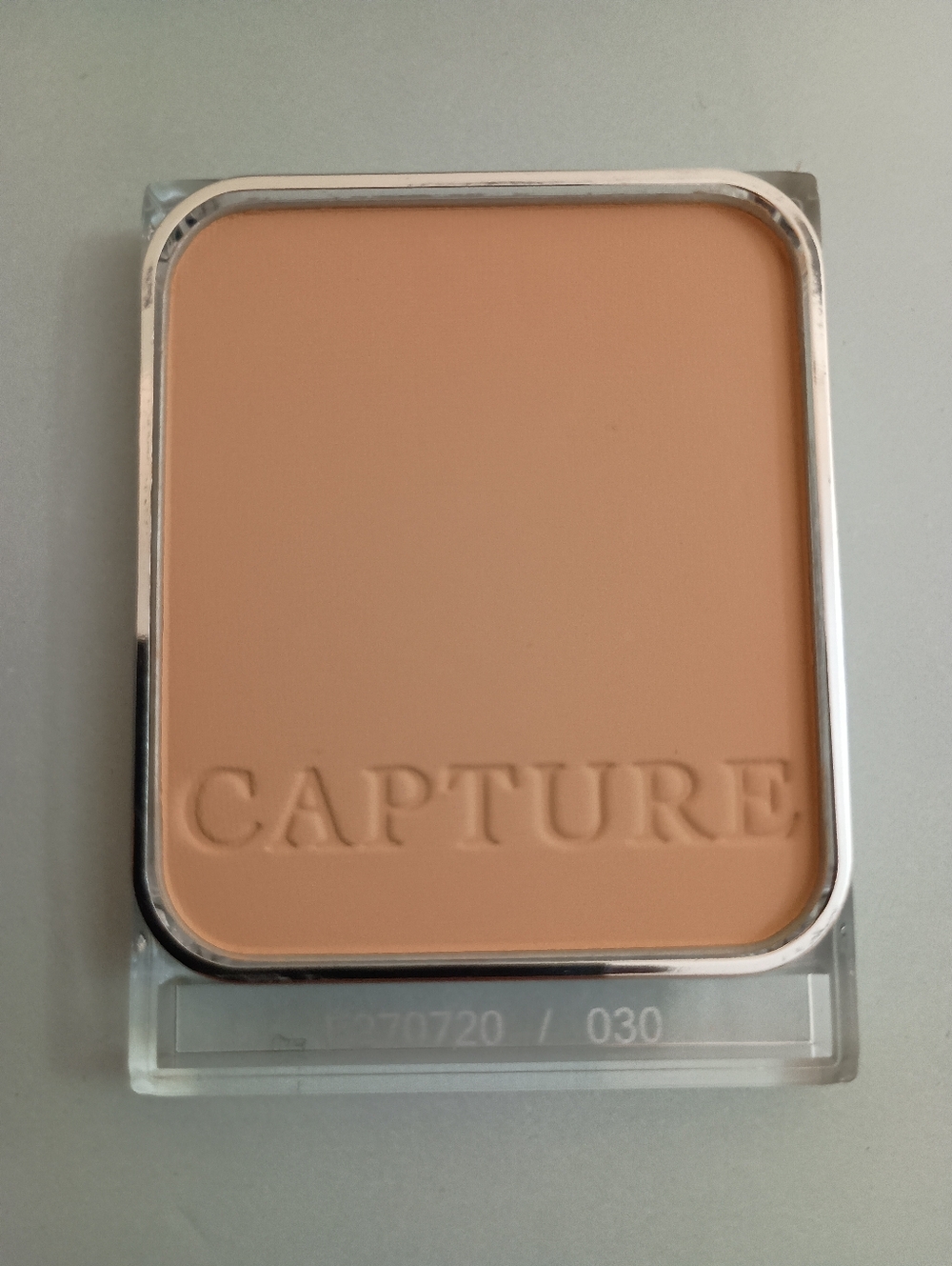 #30 Dior Capture Totale Powder Foundation